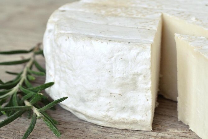 Coffee and Cheese Farms Tour – Breakfast, Lunch, Cheese and Coffee Tastings