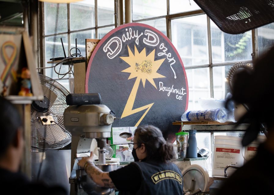 Coffee Crawl & VIP Morning in Pike Place Market - Tour Overview