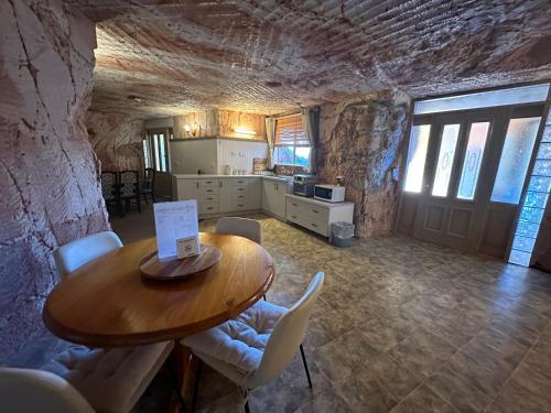 Comfort Inn Coober Pedy Experience - Unique Underground Accommodation