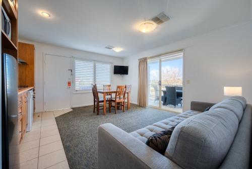 Comfort Inn Warrnambool International - Hotel Overview