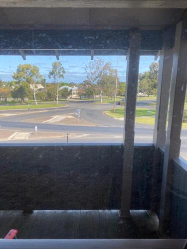 COMMERCIAL HOTEL KANIVA - Hotel Overview