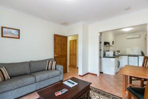 Coranda Lodge - Location and Accessibility