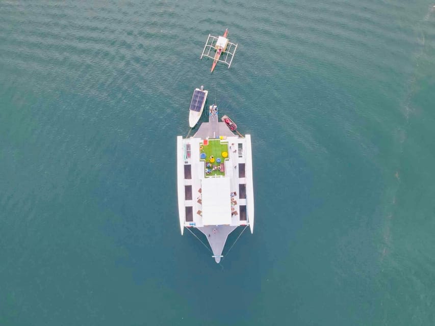 Coron Island: Day Tour by Trimaran With Lunch and Snorkeling