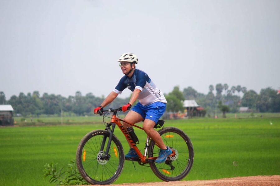 Country Cycling & Homemade Lunch in Siem Reap