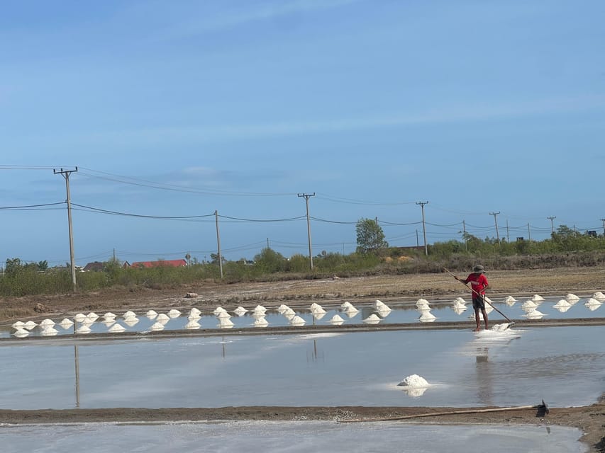 Country Side Tours( E.G.Salt Fields; Cave ;Pepper Farm; Lake