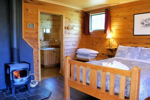 Cradle Highlander - Idyllic Cabin Retreat