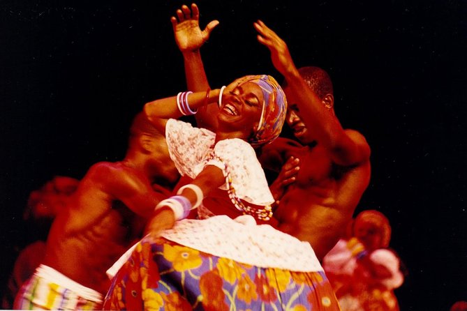 Cultural Folkloric Show and Dinner in Salvador