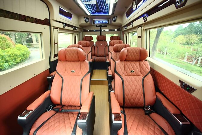 Daily Limousine Bus Transfer From Hanoi to Ninh Binh or Return