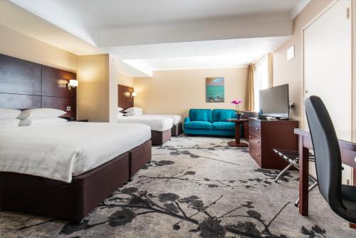 Danubius Hotel Regents Park - Location and Nearby Attractions