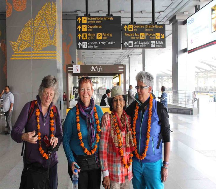 2 Best Private Car With Driver Services In Darjeeling