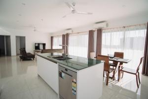 Darwin City Hotel - Hotel Location and Accessibility