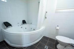 Darwin Resort - Room Amenities and Features