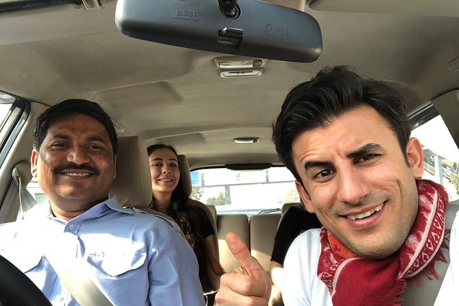 Delhi Airport to Agra Taj Mahal Drop by Private Car