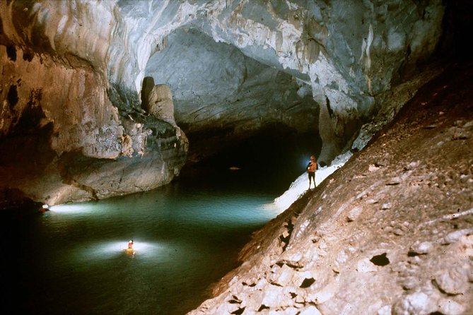 Deluxe Small Group Tour: Phong Nha Cave And Dark Cave 1 Day - Itinerary