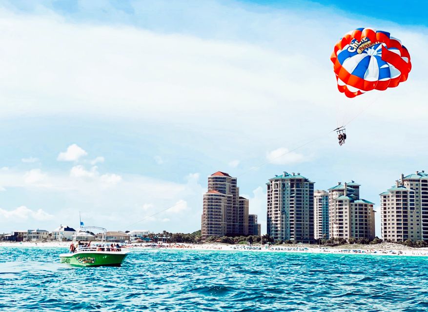 Destin: Parasailing Flight Above the Gulf of Mexico