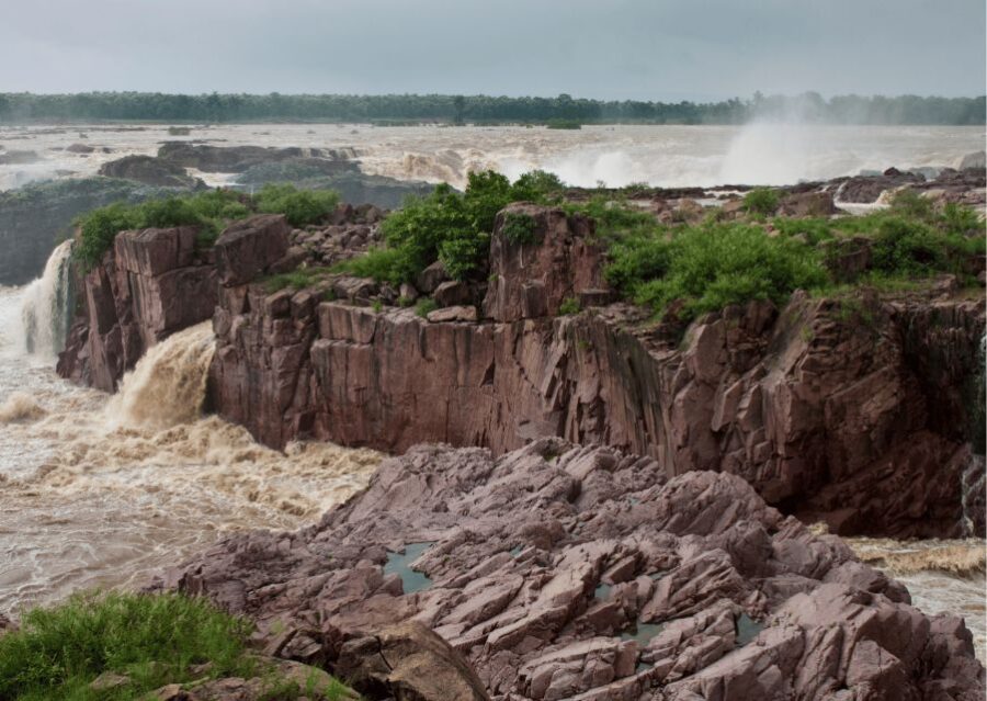 Discover Raneh Fall From Khajuraho Guided Half Day Car Tour - Tour Overview