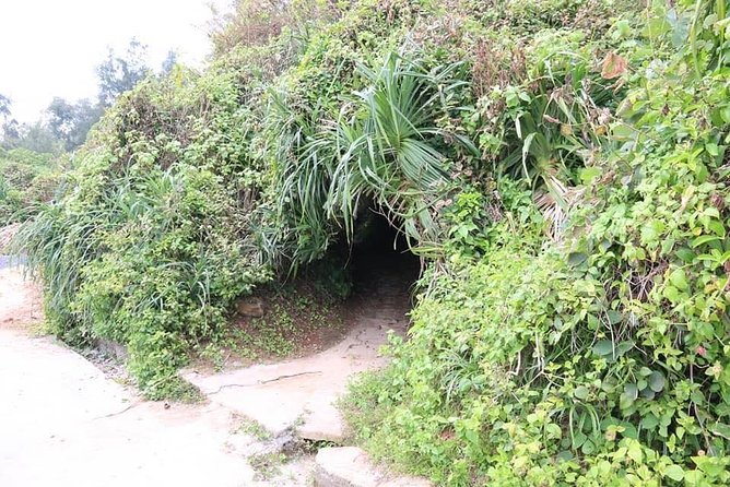 DMZ Tour (Vinh Moc Tunnels and Khe Sanh Combat Base) Full Day Tour From Hue