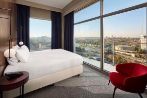 DoubleTree by Hilton Melbourne Review - Hotel Overview