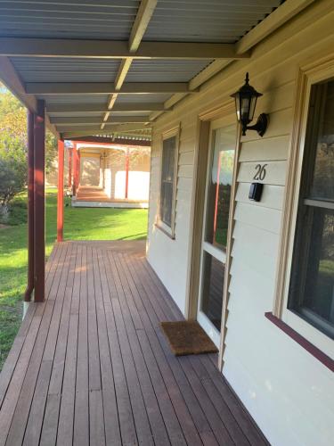 Dunkeld Studio Accommodation - Location and Surroundings