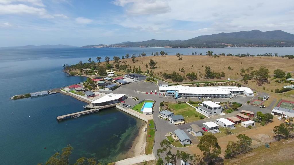 Eastcoaster Tasmania - Overview and Location