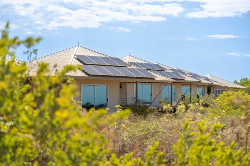 Eco Beach Wilderness Retreat - Location and Accessibility