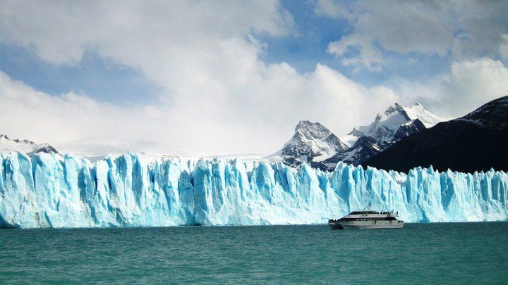 El Calafate: Lake Argentino Upsala Channel Glaciers Cruise