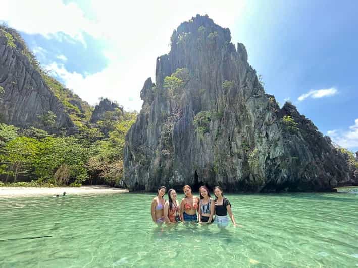 EL Nido: Private Island Hopping Tour C W/Buffet LUNCH - Tour Overview