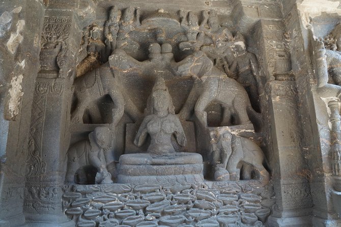 Ellora Caves Guided Tour With Other Attractions
