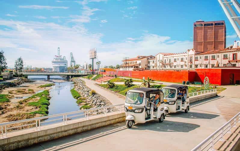 Ensenada: Street Gourmet Tour With Tacos and Drinks