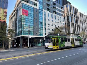Essence Hotel Carlton - Hotel Overview