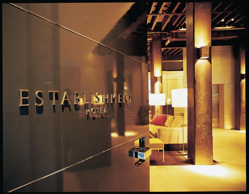 Establishment Hotel Review