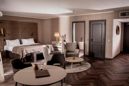 Estate Lauswolt - Location and Accessibility