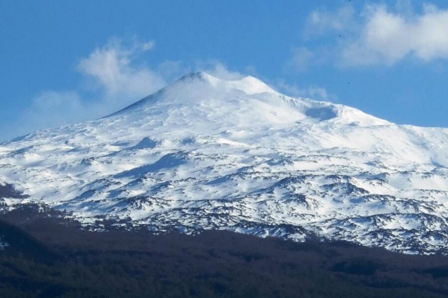 Etna Sud: Trekking at High Altitude