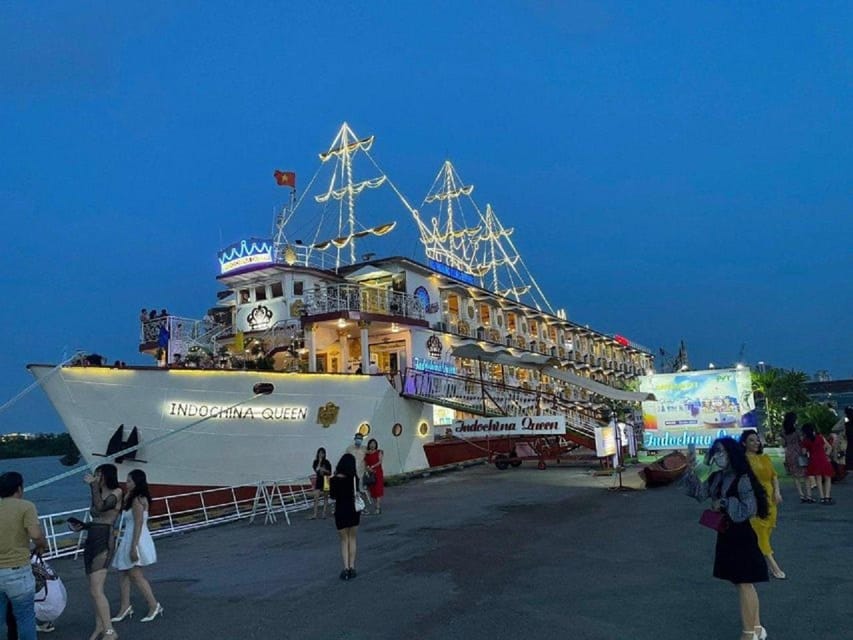 Evening Delights: Saigon Dinner on Cruise With Hotel Pickup