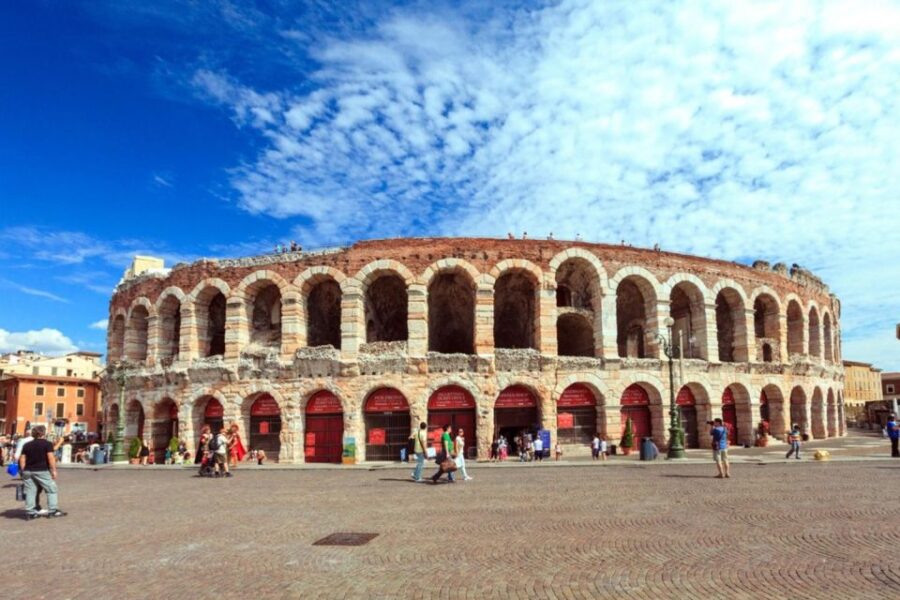 Exploration of Verona + Arena: Walking Tour