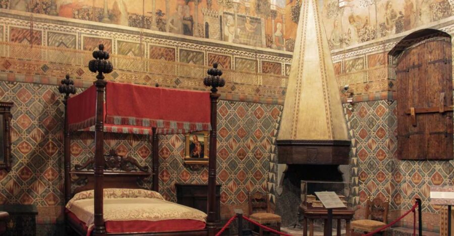 Florence: 1-Hour Private Tour of an Ancient Florentine House - Tour Overview