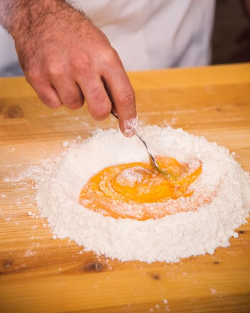 Florence: Art of Pasta Cooking Workshop With Food and Wine