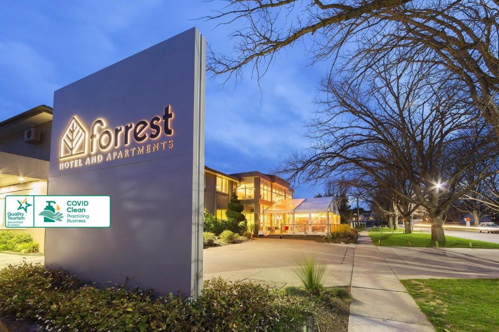 Forrest Hotel & Apartments - Property Details