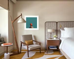 Four Seasons Hotel Miami - Location and Neighborhood