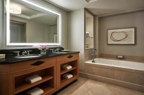 Four Seasons Washington DC - Hotel Overview