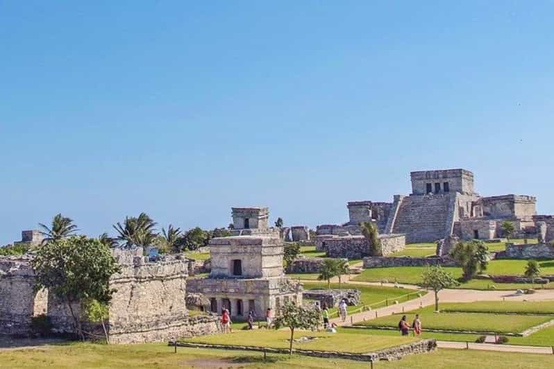 From Cancún/Playa Del Carmen: Tulum Ruins Guided Tour