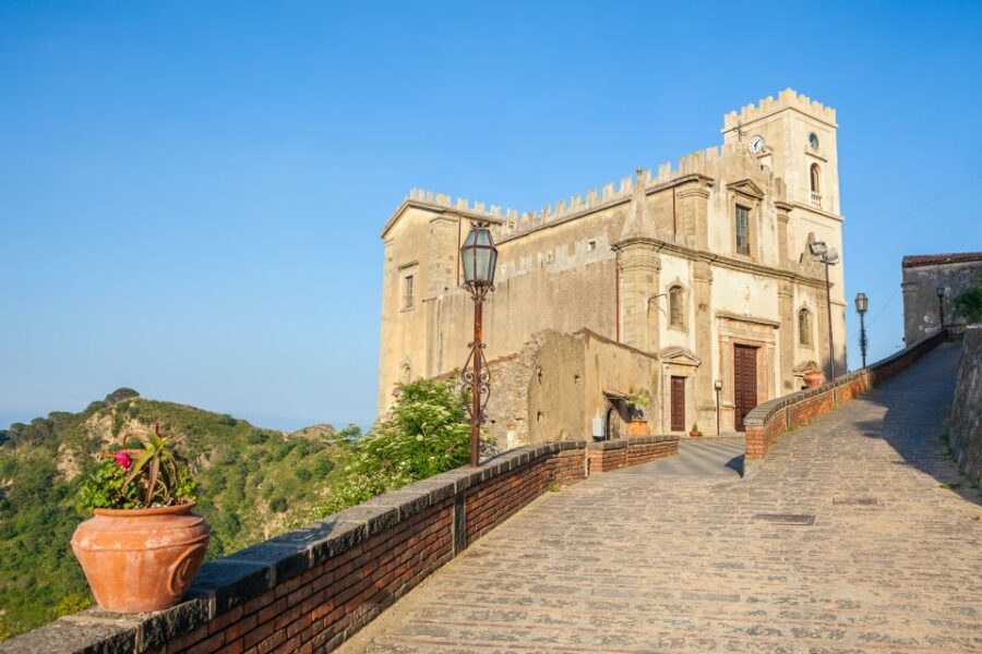 From Catania: Guided Godfather Tour With Taormina Visit