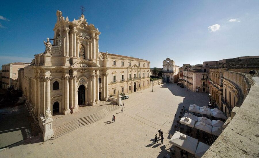 3 Best Historical Tours In Catania