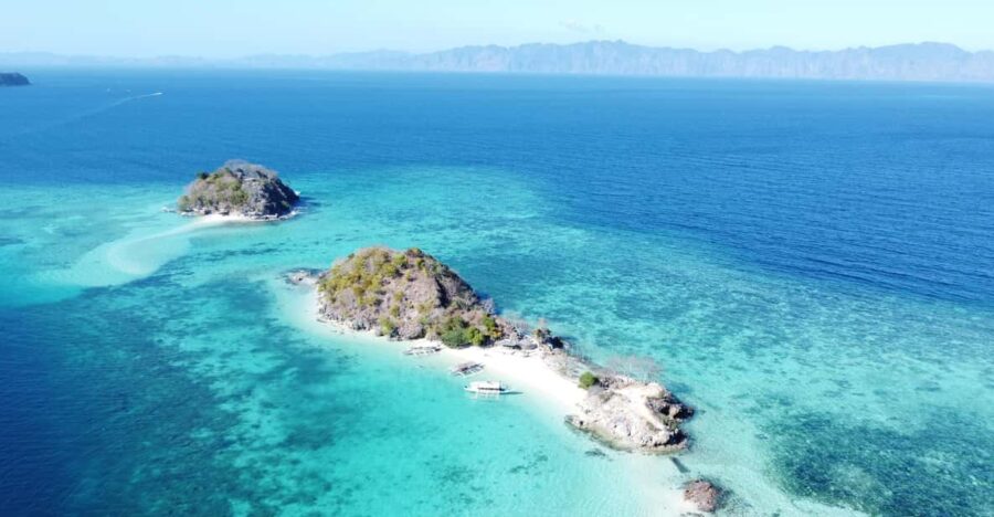 From Coron Town: Beaches and Islands Boat Tour With Lunch