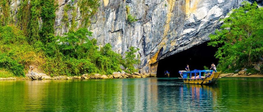 From Dong Hoi:Phong Nha, Paradise Cave Day Trip With Lunch
