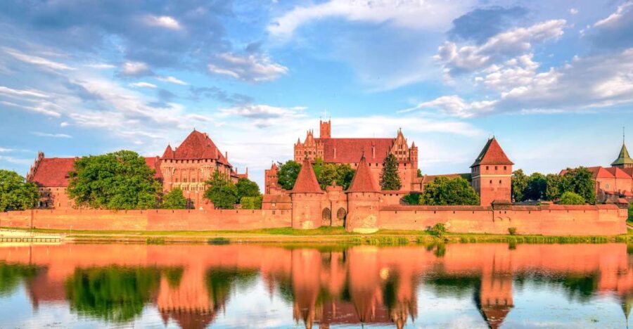 From Gdansk: Malbork Castle Half-Day Private Tour