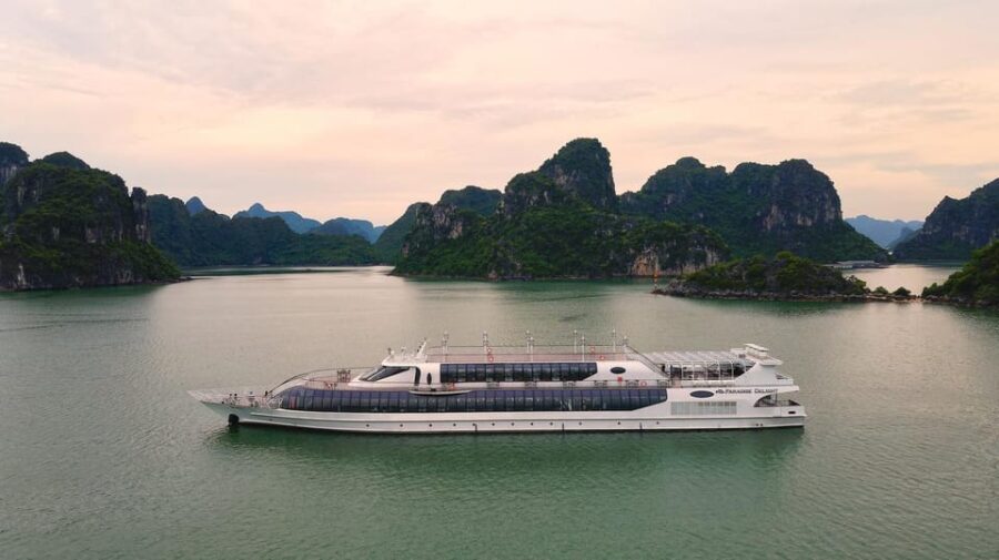 From Ha Long Bay: Dinner or Lunch at Paradise Delight Cruise