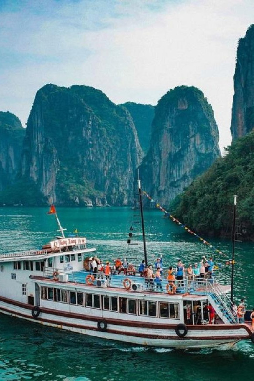 From Hanoi: Halong Bay Daily Tour With Kayaking and Lunch