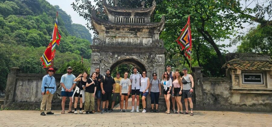 From Hanoi: Hoa Lu, Trang an & Mua Caves Group Full-Day Trip