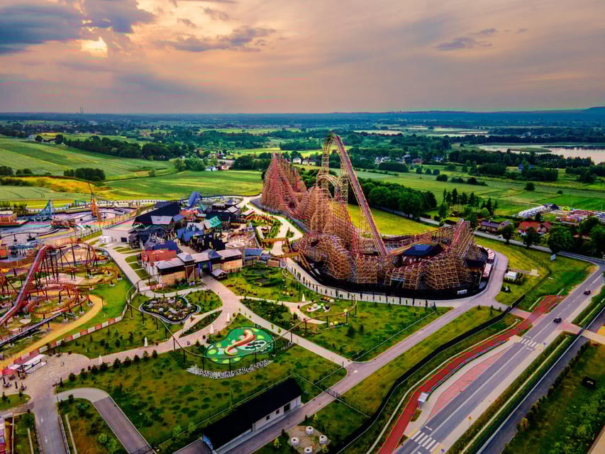 From Krakow: Energylandia Amusement Park (Transfer + Ticket)